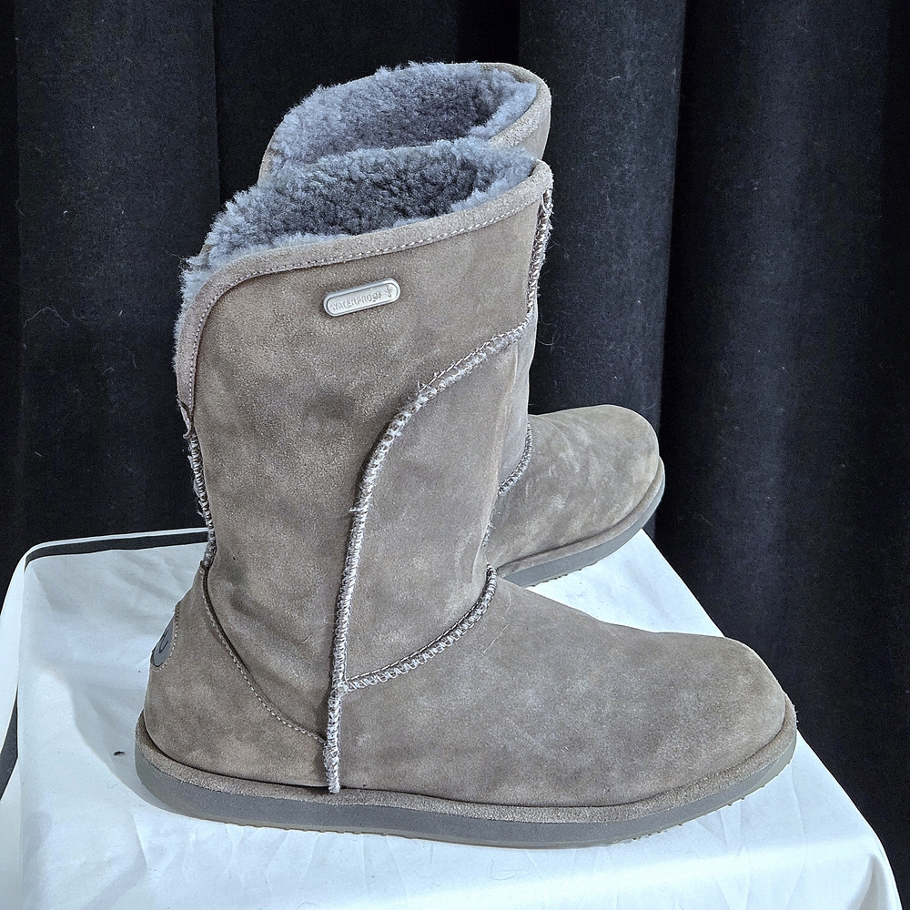 Emu Brown Suede Boots with Shearling Lining